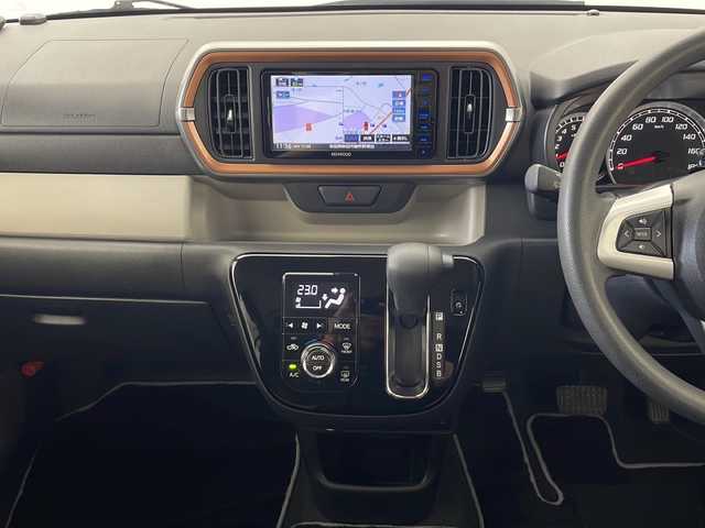 トヨタ パッソ モーダ 秋田県 2019(令1)年 4.4万km ダークエメラルドマイカ 4WD/寒冷地仕様/シートヒーター（D席）/フロントワイパーデアイサー /社外メモリナビ（DVD/BT/フルセグTV）/バックカメラ/前後ドライブレコーダー/エンジンスターター/スマートアシストIII/クリアランスソナー/オートハイビーム/アイドリングストップ/横滑り防止装置/ステアリングリモコン/LEDヘッドランプ/フォグランプ/保証書