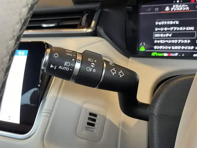 ランドローバー レンジローバーヴェラール Rダイナミック SE 180PS 愛知県 2019(平31)年 5.1万km 青Ｍ ガラスルーフ　/純正ナビ　/AppleCarPlay　/フルセグTV/ETC　/ACC　/LKA　/BSM/HUD　/純正20インチAW　/白半革　/シートヒーター　/ステアリングヒーター　/360°カメラ/後席電動リクライニング/バイロン・ブルーメタリック