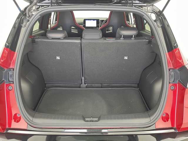 日産 オーラ ニスモ 宮城県 2022(令4)年 3.1万km ガーネットレッド/スーパーブラック 2トーン NISMO専用レカロシート/アラウンドビューモニター/プロパイロット/エマージェンシーブレーキ/車線逸脱警報/オートハイビームアシスト/ブラインドスポットモニター/前後コーナーセンサー/デジタルインナーミラー/純正ディスプレイオーディオ/・ナビゲーション機能/・USB.BT.HDMI/フルセグTV/前席シートヒーター/ステアリングヒーター/ステアリングスイッチ/置くだけ充電/電動パーキングブレーキ/ビルトインETC2.0/ドライブレコーダー（FR）/LEDヘッドライト/シーケンシャルランプ/プッシュスタート/スマートキー2個/社外AW付冬タイヤ積込/（196/65/15）/純正17インチアルミホイール/純正フロアマット