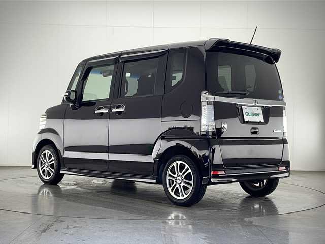 ホンダ Ｎ ＢＯＸ カスタム G Aパッケージ 宮崎県 2014(平26)年 6.4万km プレミアムゴールドパープルパール 禁煙車/シティブレーキアシスト/純正ナビTV/（VXM-142VFi/CD/DVD/Bluetooth/フルセグTV)/純正バックカメラ/純正ETC/純正キセノンオートライト/純正フォグ/純正14インチアルミ/純正エアロ/純正ルーフエンドスポイラー/純正フロアマット/左側電動スライドドア/本革巻ハンドル/オートエアコン/ウインカードアミラー/スマートキー/プッシュエンジンスタート/取扱い説明書