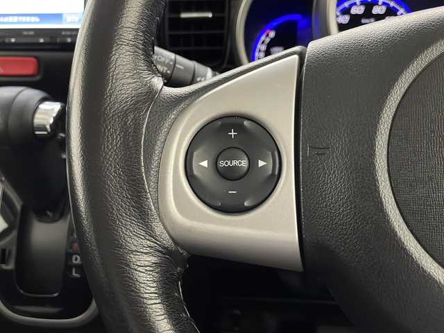ホンダ Ｎ ＢＯＸ カスタム G Aパッケージ 宮崎県 2014(平26)年 6.4万km プレミアムゴールドパープルパール 禁煙車/シティブレーキアシスト/純正ナビTV/（VXM-142VFi/CD/DVD/Bluetooth/フルセグTV)/純正バックカメラ/純正ETC/純正キセノンオートライト/純正フォグ/純正14インチアルミ/純正エアロ/純正ルーフエンドスポイラー/純正フロアマット/左側電動スライドドア/本革巻ハンドル/オートエアコン/ウインカードアミラー/スマートキー/プッシュエンジンスタート/取扱い説明書