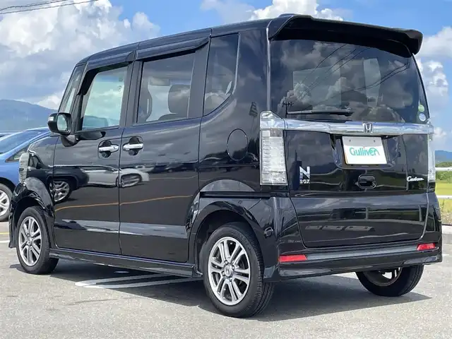 ホンダ Ｎ ＢＯＸ カスタム G Aパッケージ 佐賀県 2014(平26)年 6.4万km プレミアムゴールドパープルパール 純正7型ナビゲーション「VXM-147VFi」/・AM/FM/CD/DVD/フルセグ/Bluetooth/・バックカメラ/スマートキー/プッシュスタート/片側パワースライドドア/オートエアコン/オートライト/アイドリングストップ/衝突被害軽減ブレーキ/ETC/純正フロアマット/純正ドアバイザー/新車保証書/取扱説明書