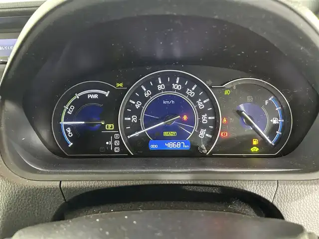 トヨタ ノア ハイブリッド G 佐賀県 2017(平29)年 4.9万km ホワイトパールクリスタルシャイン 社外アルパイン製11インチナビ【EX11Z】/【フルセグTV.CD.DVD.Bluetooth】/社外アルパイン製10.1インチフリップダウンモニター/バックカメラ/衝突被害軽システム/クルーズコントロール/車線逸脱警報/オートライト/オートマチックハイビーム/前方ドライブレコーダー/LEDヘッドライト/フォグライト/ビルトインETC/両側パワースライドドア/運転席・助手席シートヒーター/後席サンシェード/ISOFIX対応シート/シートバックテーブル/純正フロアマット/純正15インチアルミホイール/スマートキー/スペアキー×1/ウォークスルー/純正ドアバイザー