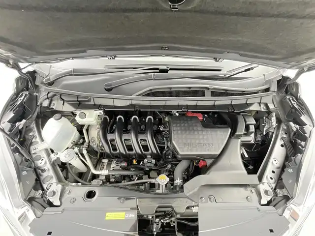 日産 セレナ ハイウェイスター V 千葉県 2021(令3)年 2.3万km ダークメタルグレー 純正10インチメモリーナビ/・フルセグTV/・Bluetoothオーディオ接続/社外フリップダウンモニター/両側パワースライドドア/デジタルインナーミラー/トランクイージークローザー/ビルトインETC/スマートキー/エマージェンシーブレーキ/踏み間違い防止 /車線逸脱警報/ビルトインETC