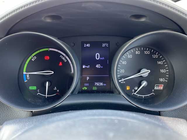 トヨタ Ｃ－ＨＲ S GRスポーツ 静岡県 2019(令1)年 8万km ホワイトパールクリスタルシャイン 純正ナビ/地デジTV/純正Bluetooth/バックカメラ/セーフティセンス/オートハイビーム/レーダークルーズコントロール/LEDヘッドライト/専用ハーフレザー/シートヒーター/専用19インチAW/スマートキー/ビルトインETC
