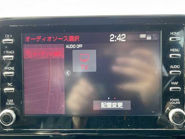 トヨタ Ｃ－ＨＲ S GRスポーツ 静岡県 2019(令1)年 8万km ホワイトパールクリスタルシャイン 純正ナビ/地デジTV/純正Bluetooth/バックカメラ/セーフティセンス/オートハイビーム/レーダークルーズコントロール/LEDヘッドライト/専用ハーフレザー/シートヒーター/専用19インチAW/スマートキー/ビルトインETC