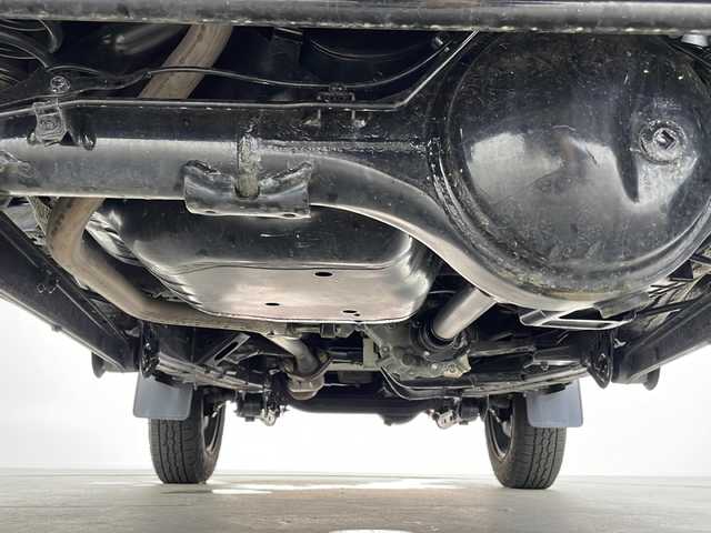 スズキ ジムニー XL 千葉県 2019(平31)年 5.1万km シフォンアイボリーM 4WD/スズキセーフティサポート/・デュアルセンサーブレーキサポート/・誤発進抑制機能/・車線逸脱抑制機能/社外7インチメモリナビ/CD SD ワンセグTV/前席シートヒーター/純正16インチアルミホイール/ダウンヒルアシストコントロール/トランスファーレバー/マッドフラップ/ヘッドライトレベライザー/プッシュスタート/スマートキー/ETC