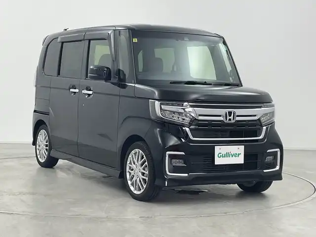 ホンダ Ｎ ＢＯＸ カスタム EX ターボ 群馬県 2023(令5)年 0.9万km クリスタルブラックパール 純正９型ナビ　バック／サイドカメラ　アダプティブクルーズコントロール　衝突被害軽減ブレーキ　両側電動スライドドア　ハーフレザーシート　クリアランスソナー　前後ドライブレコーダー　ＬＥＤ　ＥＴＣ　禁煙車