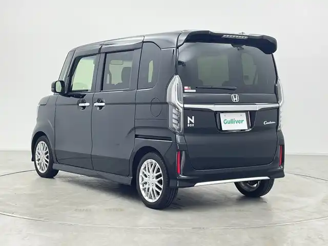 ホンダ Ｎ ＢＯＸ カスタム EX ターボ 群馬県 2023(令5)年 0.9万km クリスタルブラックパール 純正９型ナビ　バック／サイドカメラ　アダプティブクルーズコントロール　衝突被害軽減ブレーキ　両側電動スライドドア　ハーフレザーシート　クリアランスソナー　前後ドライブレコーダー　ＬＥＤ　ＥＴＣ　禁煙車