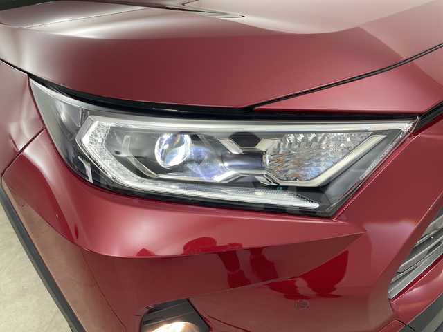 トヨタ ＲＡＶ４ ハイブリッドG 道央・札幌 2019(令1)年 5.2万km センシュアルレッドマイカ ・寒冷地仕様/・純正ナビ&CD&DVD&BT&HDMI&SD&USB/・パワーバックドア/・バックカメラ/・トヨタセーフティセンス/・プリクラッシュセーフティ/・レーダークルーズコントロール/・レーントレーシングアシスト/・レーンディパーチャーアラート/・ロードサインアシスト/・発信遅れ告知機能/・ブラインドスポットモニター/・クリアランスソナー/・D席メモリ付きパワーシート/・前席シートヒーター/・レザーシート/・ステアリングヒーター/・前後ドライブレコーダー/・ドアバイザー/・純正フロアマット/・LEDヘッドライト/・オートライト/・オートマチックハイビーム/・スマートキー/・スペアキー/・純正AW夏タイヤ積み込み