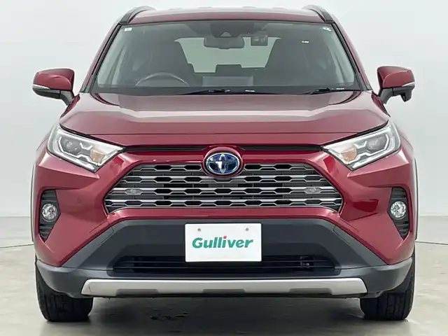 トヨタ ＲＡＶ４ ハイブリッドG 道央・札幌 2019(令1)年 5.2万km センシュアルレッドマイカ ・寒冷地仕様/・純正ナビ&CD&DVD&BT&HDMI&SD&USB/・パワーバックドア/・バックカメラ/・トヨタセーフティセンス/・プリクラッシュセーフティ/・レーダークルーズコントロール/・レーントレーシングアシスト/・レーンディパーチャーアラート/・ロードサインアシスト/・発信遅れ告知機能/・ブラインドスポットモニター/・クリアランスソナー/・D席メモリ付きパワーシート/・前席シートヒーター/・レザーシート/・ステアリングヒーター/・前後ドライブレコーダー/・ドアバイザー/・純正フロアマット/・LEDヘッドライト/・オートライト/・オートマチックハイビーム/・スマートキー/・スペアキー/・純正AW夏タイヤ積み込み