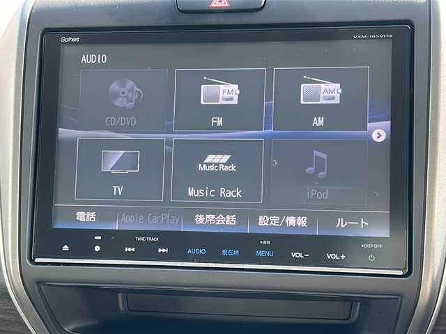 ホンダ フリード ハイブリット EX 石川県 2017(平29)年 3.4万km プラチナムホワイトパール 純正7インチメモリナビ(型式：VXM-185VFNi)/CD/DVD/Bluetooth/フルセグ/両側パワースライドドア/ビルトインETC/ドライブレコーダー/クルーズコントロール/バックカメラ/純正15インチAW/純正フロアマット/プッシュスタート/スマートキー/スペアキー１本