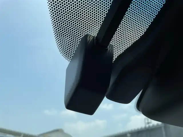 トヨタ ヴェルファイア Z Gエディション 滋賀県 2018(平30)年 7.8万km ホワイトパールクリスタルシャイン 禁煙車/モデリスタエアロ（フロント・サイド・リア）/モデリスタ20インチアルミ/純正10型ナビ/【Bluetooth/フルセグTV/SD/USB/HDMI】/フリップダウンモニター/デジタルインナーミラー/ドライブレコーダー/ビルトインETC/革シートセット/・革シート/・快適温熱シート（2列目シート）/・アクセサリーコンセント（4個）/・読書灯/トヨタセーフティセンス/・プリクラッシュセーフティ/・ロードサインアシスト/・レーントレーシングアシスト/・レーダークルーズコントロール/・オートマチックハイビーム/エグゼクティブパワーシート/パワーバックドア/両側パワースライドドア/LEDライト