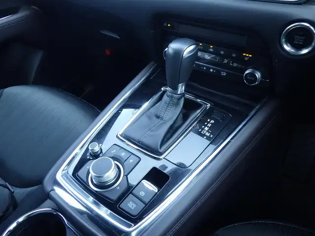 マツダ ＣＸ－８ XD プロアクティブ 千葉県 2022(令4)年 5.1万km スノーフレイクホワイトパールマイカ i-ACTIVSENSE/・スマートシティブレーキサポート/・ブラインドスポットモニタリング/・レーンキープ・アシスト・システム/アクティブ・ドライビング・ディスプレイ/パワーバックドア/前席パワーシート/シートヒーター/純正SDナビ/地デジTV/【Bluetooth接続】/【Apple CarPlay　Android Auto対応】/360°ビュー・モニター/革巻きステアリング/ステアリングヒーター/ステアリングスイッチ/ETC/LEDヘッドライト/ウインカーミラー/コーナーセンサー/純正19インチアルミホイル/サイド/カーテンエアバッグ/アドバンストキーレスエントリー