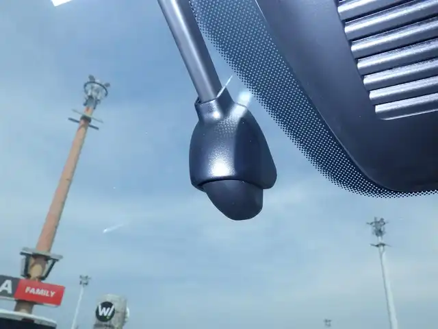 マツダ ＣＸ－８ XD プロアクティブ 千葉県 2022(令4)年 5.1万km スノーフレイクホワイトパールマイカ i-ACTIVSENSE/・スマートシティブレーキサポート/・ブラインドスポットモニタリング/・レーンキープ・アシスト・システム/アクティブ・ドライビング・ディスプレイ/パワーバックドア/前席パワーシート/シートヒーター/純正SDナビ/地デジTV/【Bluetooth接続】/【Apple CarPlay　Android Auto対応】/360°ビュー・モニター/革巻きステアリング/ステアリングヒーター/ステアリングスイッチ/ETC/LEDヘッドライト/ウインカーミラー/コーナーセンサー/純正19インチアルミホイル/サイド/カーテンエアバッグ/アドバンストキーレスエントリー