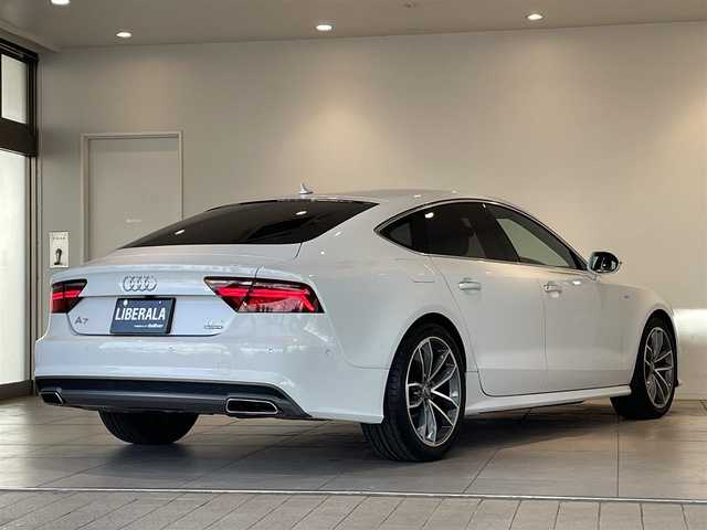 アウディ Ａ７ SB 3．0 TFSI クワトロ Sライン 愛知県 2017(平29)年 2.9万km グレイシアホワイトメタリック マトリクスＬＥＤ/ＭＭＩナビ　/Ｂｌｕｅｔｏｏｔｈ　/バックカメラ　/フルセグＴＶ　/ＡＣＣ　/ＬＫＡ　/ＢＳＭ　　/レザーシート　/シートヒーター　/ドライブレコーダー　/ＥＴＣ/パワーバックドア/プッシュスタート/ウィンカーミラー/アイドリングストップ