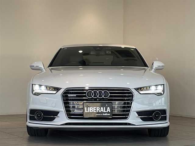 アウディ Ａ７ SB 3．0 TFSI クワトロ Sライン 愛知県 2017(平29)年 2.9万km グレイシアホワイトメタリック マトリクスＬＥＤ/ＭＭＩナビ　/Ｂｌｕｅｔｏｏｔｈ　/バックカメラ　/フルセグＴＶ　/ＡＣＣ　/ＬＫＡ　/ＢＳＭ　　/レザーシート　/シートヒーター　/ドライブレコーダー　/ＥＴＣ/パワーバックドア/プッシュスタート/ウィンカーミラー/アイドリングストップ