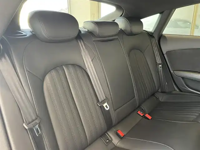 アウディ Ａ７ SB 3．0 TFSI クワトロ Sライン 愛知県 2017(平29)年 2.9万km グレイシアホワイトメタリック マトリクスＬＥＤ/ＭＭＩナビ　/Ｂｌｕｅｔｏｏｔｈ　/バックカメラ　/フルセグＴＶ　/ＡＣＣ　/ＬＫＡ　/ＢＳＭ　　/レザーシート　/シートヒーター　/ドライブレコーダー　/ＥＴＣ/パワーバックドア/プッシュスタート/ウィンカーミラー/アイドリングストップ