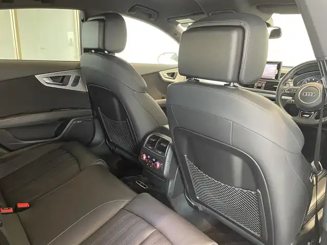 アウディ Ａ７ SB 3．0 TFSI クワトロ Sライン 愛知県 2017(平29)年 2.9万km グレイシアホワイトメタリック マトリクスＬＥＤ/ＭＭＩナビ　/Ｂｌｕｅｔｏｏｔｈ　/バックカメラ　/フルセグＴＶ　/ＡＣＣ　/ＬＫＡ　/ＢＳＭ　　/レザーシート　/シートヒーター　/ドライブレコーダー　/ＥＴＣ/パワーバックドア/プッシュスタート/ウィンカーミラー/アイドリングストップ