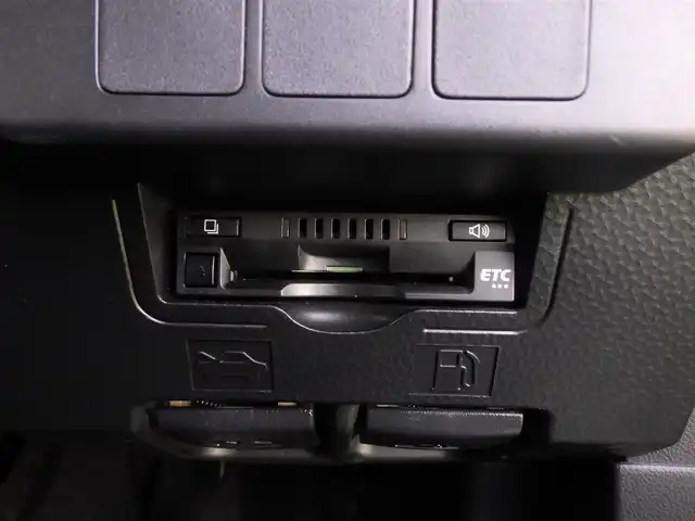 トヨタ タンク G S 千葉県 2018(平30)年 0.3万km ブラックマイカメタリック スマートアシストIII/クルーズコントロール/エコアイドル/両側パワースライドドア/純正SDナビ/地デジTV/【DVD/CD再生機能　Bluetooth接続】/バックカメラ/ドライブレコーダー/ETC/フォグライト/ウインカーミラー/リアコーナーセンサー/キーフリーシステム