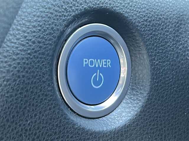 トヨタ カローラツーリング ハイブリッド ダブルバイビー 茨城県 2020(令2)年 5.9万km ブラックマイカ 純正9インチナビ/バックモニター/ステアリングヒーター/シートヒーター/クルーズコントロール/LEDヘッドライト/オートライト/オートマチックハイビーム/純正17インチアルミホイール/純正フロアマット/AAC/コーナーセンサー/スマートキー/ETC/横滑り防止装置/レーンキープアシスト/盗難防止装置/エアバック/衝突被害軽減システム