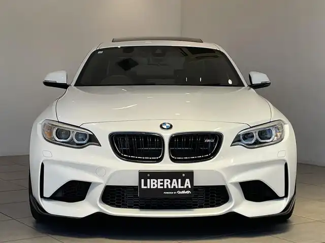 ＢＭＷ Ｍ２ 愛知県 2016(平28)年 4.9万km アルピンホワイトⅢ サンルーフ　/ハーマンカードンサウンド　/レザーシート　/シートヒーター　/純正ナビ　/Ｂｌｕｅｔｏｏｔｈ　/バックカメラ　/ＣＤ／ＤＶＤ　/インテリジェントセーフティー　/クルーズコントロール　/ＬＫＡ　/ＥＴＣ/プッシュスタート/ウィンカーミラー/アイドリングストップ/HID
