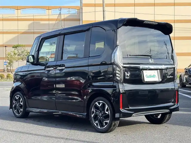 ホンダ Ｎ ＢＯＸ カスタム G L ホンダセンシング 宮城県 2018(平30)年 5.2万km クリスタルブラックパール 登録時走行距離51227km/純正８インチナビ/CD/DVD/Bluetooth/フルセグTV/バックカメラ/パドルシフト/ステアリングリモコン/両側パワースライド/ハーフレザーシート/フリップダウンモニター/衝突軽減ブレーキ/ACC/コーナーセンサー/標識認識システム/アイドリングストップ/横滑り防止装置/ドアバイザー