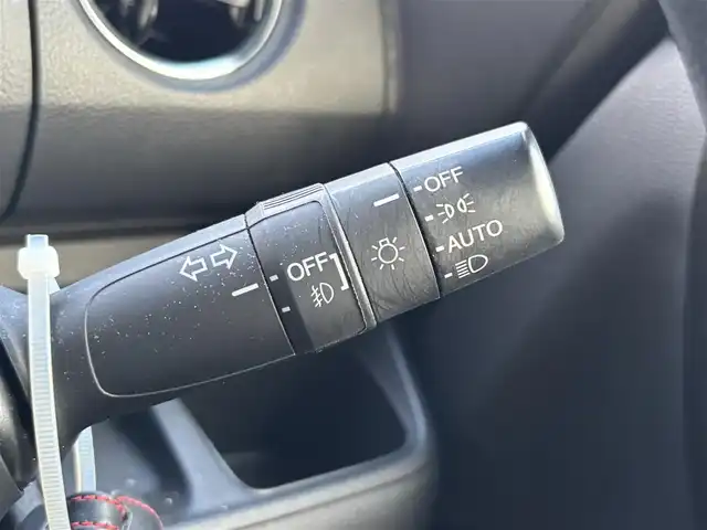 ホンダ Ｎ ＢＯＸ カスタム G L ホンダセンシング 宮城県 2018(平30)年 5.2万km クリスタルブラックパール 登録時走行距離51227km/純正８インチナビ/CD/DVD/Bluetooth/フルセグTV/バックカメラ/パドルシフト/ステアリングリモコン/両側パワースライド/ハーフレザーシート/フリップダウンモニター/衝突軽減ブレーキ/ACC/コーナーセンサー/標識認識システム/アイドリングストップ/横滑り防止装置/ドアバイザー