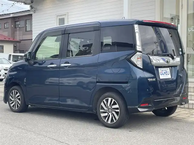 トヨタ タンク カスタムG S 秋田県 2017(平29)年 10.7万km レーザーブルークリスタルシャイン (株)IDOMが運営する【じしゃロン秋田店】の自社ローン専用車両になりますこちらは現金またはオートローンご利用時の価格です。自社ローンご希望の方は別途その旨お申付け下さい/スマートアシストII/衝突警報/衝突回避支援ブレーキ/車線逸脱警報機能/誤発進抑制機能(前方・後方)/先行車発進お知らせ/社外SDナビ【CD/DVD/SD/Bluetooth/MEMORY MUSIC/USB/iPod】/バックカメラ/フルセグTV/両側パワースライドドア/ETC/クルーズコントロール/前席シートヒーター/LEDヘッドライト
