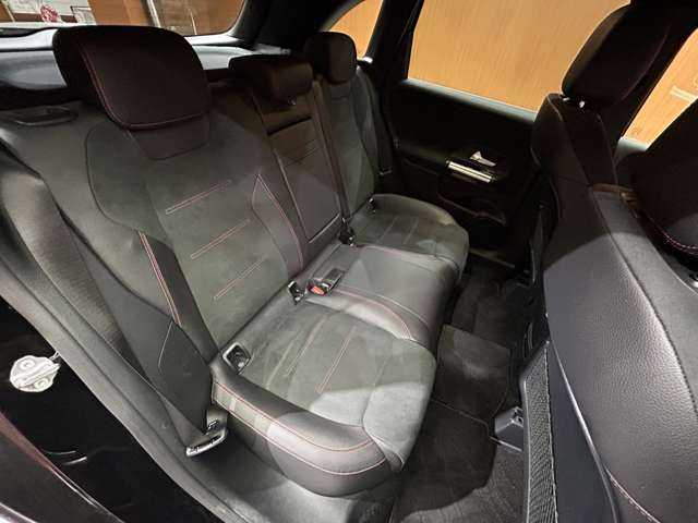 メルセデス・ベンツ Ｂ２００ｄ AMGライン 千葉県 2019(令1)年 3.1万km コスモスブラック ACC　/半革シート　/ナビ　/地デジTV　/Bカメラ　/電動シート　/シートヒーター　/電動リアゲート　/アクティブパーキングアシスト　/LEDヘッドライト　/ハイビームアシスト/衝突軽減B　/BSM　/LKA　/ETC