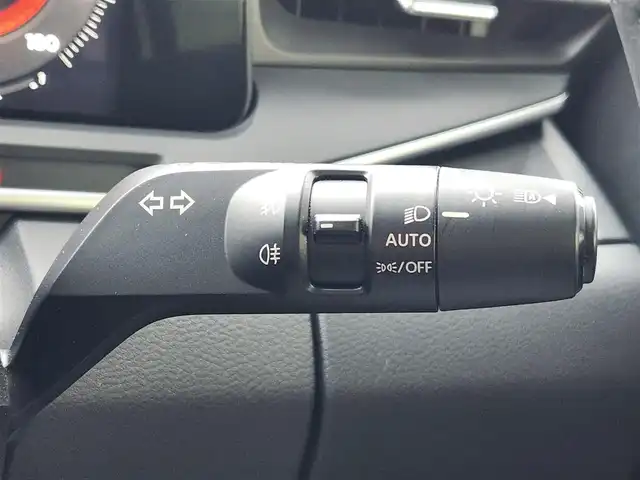 日産 オーラ G レザーエディション 愛知県 2023(令5)年 4.4万km ピュアホワイトパール BOSEサウンド/メーカーオプションナビ/・フルセグTV/Bluetooth/CarPlay/HDMI/アラウンドビューモニター/プロパイロット/ブラックレザーシート/シートヒーター/ステアリングヒーター/ワイアレス充電/ETC2.0/ドライブレコーダー/デジタルインナーミラー/ブラインドスポットモニター/衝突軽減ブレーキ/オートマチックハイビームアシスト/LEDヘッドライト