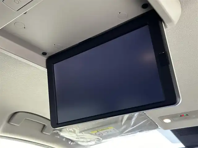 日産 セレナ e－パワー ハイウェイスター V 大阪府 2025(令7)年 0.1千km ブリリアントホワイトパール e-power/プロパイロット/インテリジェントクルーズ/　・車線逸脱/　・側方支援/　・後方支援/　・踏み間違い防止/　・ふらつき警報/純正１２．３ディスプレイオーディオ/　Bluetooth/フルセグ/FM/AM/純正フリップダウンモニター/デジタルインナーミラー/バック・フロント・サイド・全方位カメラ/ビルトインETC2.0/両側パワースライド/ワイヤレス充電器/純正15インチアルミ