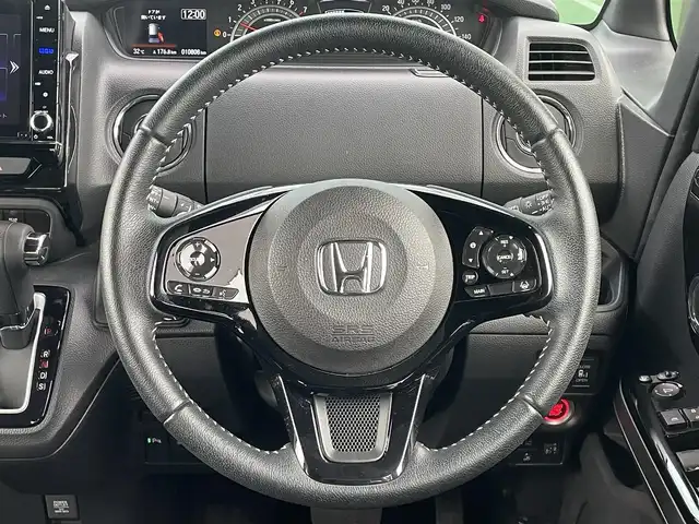 ホンダ Ｎ ＢＯＸ カスタム L ターボ 和歌山県 2022(令4)年 1.1万km クリスタルブラックパール 純正ナビ/バックカメラ/フルセグTV/BT/CD/DVD/衝突軽減ブレーキ/レーンキープアシスト/後方コーナーセンサー/レーダークルコン/オートライト/両側パワスラ/ビルトインETC/ドラレコ/シートヒーター/ステアリングリモコン/ハーフレザーシート/パドルシフト/LEDヘッドライト/フォグランプ/オートホールド