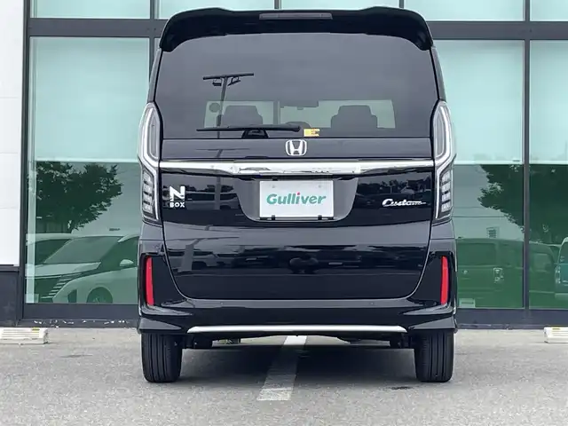 ホンダ Ｎ ＢＯＸ カスタム L ターボ 和歌山県 2022(令4)年 1.1万km クリスタルブラックパール 純正ナビ/バックカメラ/フルセグTV/BT/CD/DVD/衝突軽減ブレーキ/レーンキープアシスト/後方コーナーセンサー/レーダークルコン/オートライト/両側パワスラ/ビルトインETC/ドラレコ/シートヒーター/ステアリングリモコン/ハーフレザーシート/パドルシフト/LEDヘッドライト/フォグランプ/オートホールド