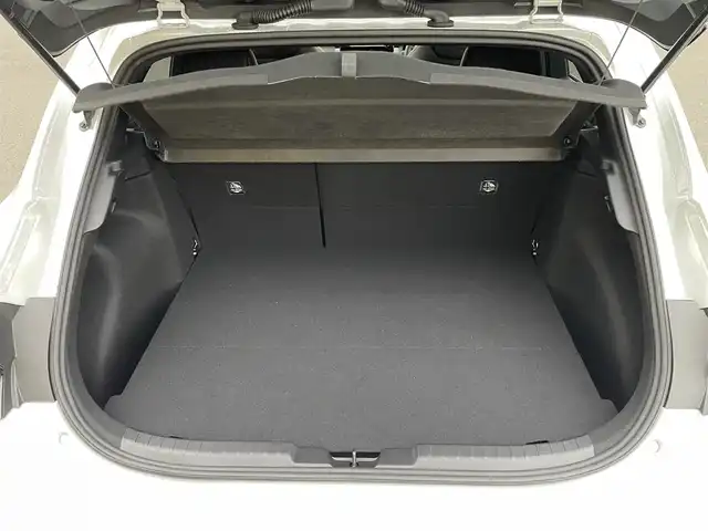 トヨタ ＧＲカローラ RZ 東京都 2024(令6)年 0.2万km プラチナホワイトパールマイカ 304馬力/カーボンルーフ/純正ディスプレイオーディオ/フルセグTV/Bluetooth/AppleCarplay/androidauto/バックカメラ/セーフティセンス/プリクラッシュセーフティ/レーントレーシングアシスト/オートハイビーム/ヘッドアップディスプレイ/ブラインドスポットアシスト/レーダークルーズコントロール/ハーフレザーシート/ビルトインETC2.0