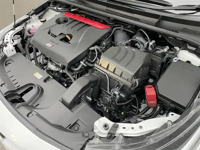 トヨタ ＧＲカローラ RZ 東京都 2024(令6)年 0.2万km プラチナホワイトパールマイカ 304馬力/カーボンルーフ/純正ディスプレイオーディオ/フルセグTV/Bluetooth/AppleCarplay/androidauto/バックカメラ/セーフティセンス/プリクラッシュセーフティ/レーントレーシングアシスト/オートハイビーム/ヘッドアップディスプレイ/ブラインドスポットアシスト/レーダークルーズコントロール/ハーフレザーシート/ビルトインETC2.0