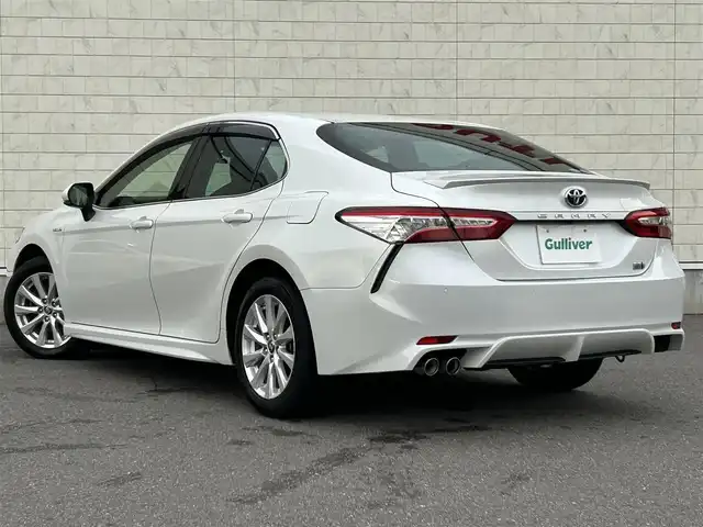 トヨタ カムリ WS 岐阜県 2018(平30)年 6.3万km プラチナホワイトパールマイカ ＫＥＮＷＯＯＤ製ドライブレコーダー対応ナビ/／フルセグ・ＢＴ・ＣＤ・ＤＶＤ　/トヨタセーフティセンス/電動リアゲート/パワーシート/前後クリアランスソナー　/電動パーキング・ブレーキホールド　/革巻きステアリング　/純正アルミホイール　/純正LEDヘッドライト/純正フロアマット/ハーフレザーシート/パドルシフト