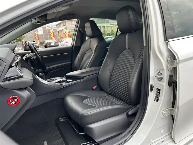 トヨタ カムリ WS 岐阜県 2018(平30)年 6.3万km プラチナホワイトパールマイカ ＫＥＮＷＯＯＤ製ドライブレコーダー対応ナビ/／フルセグ・ＢＴ・ＣＤ・ＤＶＤ　/トヨタセーフティセンス/電動リアゲート/パワーシート/前後クリアランスソナー　/電動パーキング・ブレーキホールド　/革巻きステアリング　/純正アルミホイール　/純正LEDヘッドライト/純正フロアマット/ハーフレザーシート/パドルシフト