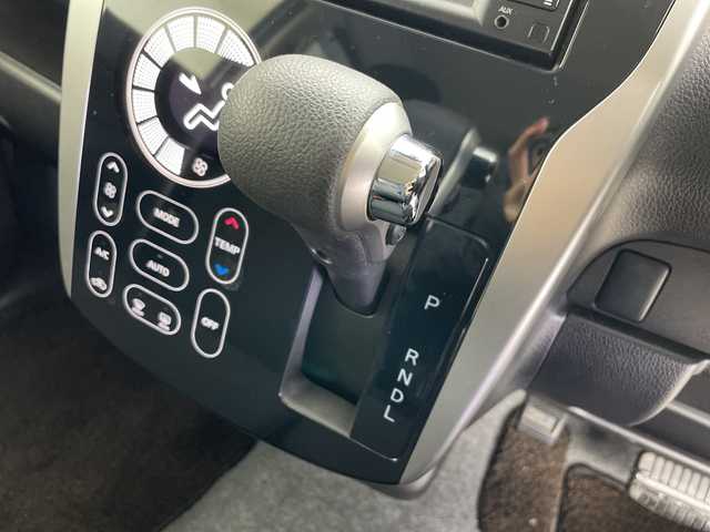 日産 デイズ ハイウェイスターX 道央・札幌 2014(平26)年 7.1万km ホワイトパール ・4WD/・寒冷地仕様/・純正ナビ&CD&USB&AUX&TV/・バックカメラ/・アイドリングストップ/・ドアミラーヒーター/・電動格納ミラー