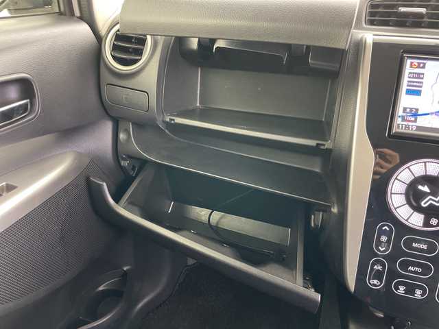 日産 デイズ ハイウェイスターX 道央・札幌 2014(平26)年 7.1万km ホワイトパール ・4WD/・寒冷地仕様/・純正ナビ&CD&USB&AUX&TV/・バックカメラ/・アイドリングストップ/・ドアミラーヒーター/・電動格納ミラー