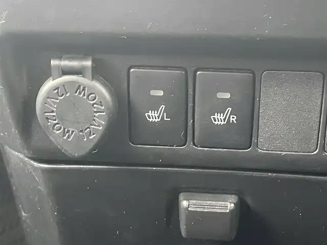 トヨタ ルーミー G S 青森県 2017(平29)年 9.1万km プラムブラウンパールクリスタルシャイン (株)IDOMが運営する【じしゃロン青森店】の自社ローン専用車両になりますこちらは現金、またはオートローンご利用時の価格です。自社ローンご希望の方は別途その旨お申付け下さい。/４ＷＤ/純正ＳＤナビ/　AM/FM/CD/SD/BT/フルセグＴＶ/バックカメラ/ビルトインＥＴＣ/両側パワースライドドア/アイドリングストップ/衝突被害軽減システム/横滑り防止装置/クルーズコントロール/コーナーセンサー（リアのみ）/オートライト/社外ＬＥＤヘッドライトバルブ/ＬＥＤフォグランプ/電動格納ミラー/ドアバイザー/純正フロアマット/スマートキー/社外１４インチアルミホイール装着