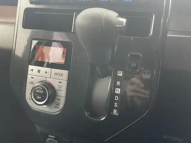 トヨタ ルーミー G S 青森県 2017(平29)年 9.1万km プラムブラウンパールクリスタルシャイン (株)IDOMが運営する【じしゃロン青森店】の自社ローン専用車両になりますこちらは現金、またはオートローンご利用時の価格です。自社ローンご希望の方は別途その旨お申付け下さい。/４ＷＤ/純正ＳＤナビ/　AM/FM/CD/SD/BT/フルセグＴＶ/バックカメラ/ビルトインＥＴＣ/両側パワースライドドア/アイドリングストップ/衝突被害軽減システム/横滑り防止装置/クルーズコントロール/コーナーセンサー（リアのみ）/オートライト/社外ＬＥＤヘッドライトバルブ/ＬＥＤフォグランプ/電動格納ミラー/ドアバイザー/純正フロアマット/スマートキー/社外１４インチアルミホイール装着