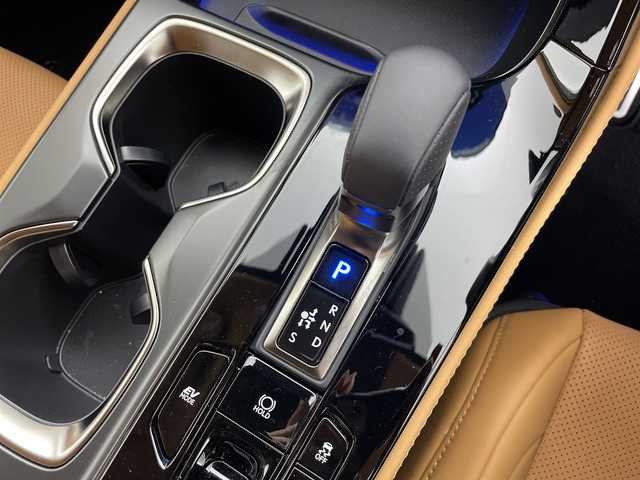 レクサス ＮＸ 350h Fスポーツ 道央・札幌 2025(令7)年 0.3万km グラファイトブラックガラスフレーク ・4WD/・ムーンルーフ/・寒冷地仕様/・純正ディスプレイオーディオ/・BT&フルセグTV&Miracast/・AppleCarPlay&AndroidAuto/・パノラミックビューモニター/・プリクラッシュセーフティ/・レーダークルーズコントロール/・ブラインドスポットモニター/・パーキングアシスト/・パドルシフト/・ヘッドアップディスプレイ/・デジタルインナーミラー/・パワーバックドア/・前席パワーシート/・前席シートヒーター&ベンチレーション/・レザーシート/・ビルトインETC2.0/・LEDヘッドライト/・オートマチックハイビーム/・オートライト/・スマートキー/・プッシュスタート