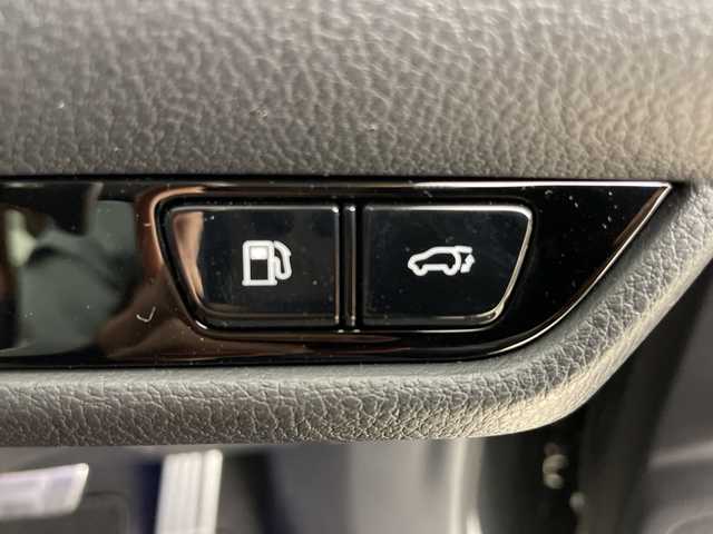 レクサス ＮＸ 350h Fスポーツ 道央・札幌 2025(令7)年 0.3万km グラファイトブラックガラスフレーク ・4WD/・ムーンルーフ/・寒冷地仕様/・純正ディスプレイオーディオ/・BT&フルセグTV&Miracast/・AppleCarPlay&AndroidAuto/・パノラミックビューモニター/・プリクラッシュセーフティ/・レーダークルーズコントロール/・ブラインドスポットモニター/・パーキングアシスト/・パドルシフト/・ヘッドアップディスプレイ/・デジタルインナーミラー/・パワーバックドア/・前席パワーシート/・前席シートヒーター&ベンチレーション/・レザーシート/・ビルトインETC2.0/・LEDヘッドライト/・オートマチックハイビーム/・オートライト/・スマートキー/・プッシュスタート