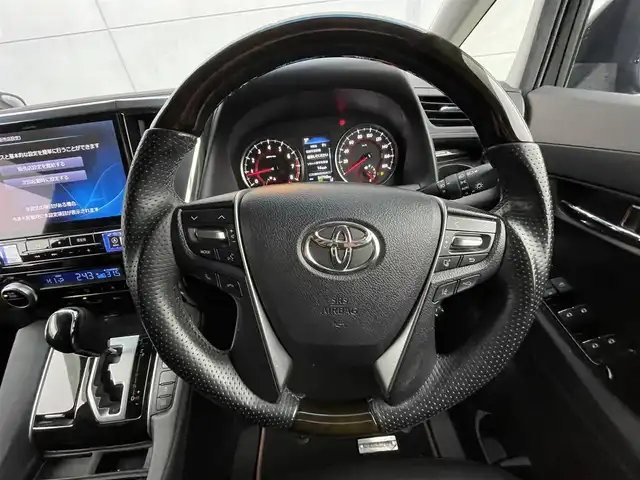 トヨタ アルファード S 千葉県 2019(平31)年 3.5万km グラファイトM トヨタセーフティセンス/・衝突軽減ブレーキ/レーンキープアシスト/・レーダークルーズコントロール/オートハイビーム/・クリアランスソナー/アルパインフリップダウンモニター/アルパイン11インチナビ(EX11Z)/・フルセグ/BT/DVD/CD/MSV/バックカメラ/ステアリングスイッチ/MTモード/ETC/両側パワースライドドア/電動パーキングブレーキ/ブレーキホールド/LEDヘッドライト/オートライト/フォグライト/アクシス車高調/シックスセンス4本出しマフラー/フロントリップスポイラー/スマートキー/プッシュスタート/社外フロアマット/純正18インチAW