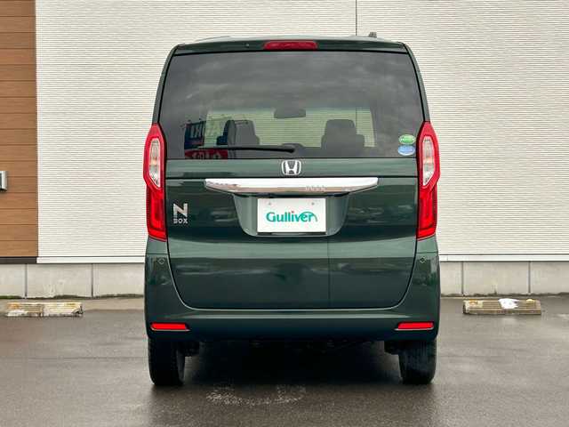 ホンダ Ｎ ＢＯＸ G L ターボ ホンダセンシング 秋田県 2020(令2)年 5.1万km ブリティッシュグリーンP 4WD/両側パワースライドドア/衝突被害軽減システム/LEDヘッドライト/純正メモリナビ(CD/BT/AM/FM/USB)/バックカメラ/スマートキー/アイドリングストップ/プッシュスタート/クルーズコントロール追従走行有/ステアリングスイッチ/前席シートヒーター/ビルトインETC/純正フロアマット/オートライト/オートマチックハイビーム/オートエアコン/パワーステアリング/パワーウィンドウ/パドルシフト/横滑り防止/盗難防止装置/寒冷地仕様/電動格納ウィンカーミラー/保証書/取扱説明書/記録簿/スペアキー×1