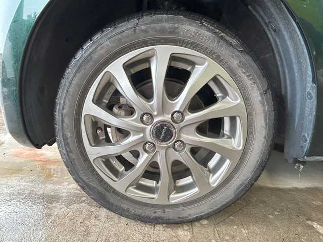 ホンダ Ｎ ＢＯＸ G L ターボ ホンダセンシング 秋田県 2020(令2)年 5.1万km ブリティッシュグリーンP 4WD/両側パワースライドドア/衝突被害軽減システム/LEDヘッドライト/純正メモリナビ(CD/BT/AM/FM/USB)/バックカメラ/スマートキー/アイドリングストップ/プッシュスタート/クルーズコントロール追従走行有/ステアリングスイッチ/前席シートヒーター/ビルトインETC/純正フロアマット/オートライト/オートマチックハイビーム/オートエアコン/パワーステアリング/パワーウィンドウ/パドルシフト/横滑り防止/盗難防止装置/寒冷地仕様/電動格納ウィンカーミラー/保証書/取扱説明書/記録簿/スペアキー×1