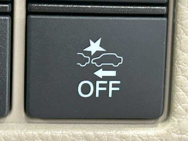 ホンダ Ｎ ＢＯＸ G L ターボ ホンダセンシング 秋田県 2020(令2)年 5.1万km ブリティッシュグリーンP 4WD/両側パワースライドドア/衝突被害軽減システム/LEDヘッドライト/純正メモリナビ(CD/BT/AM/FM/USB)/バックカメラ/スマートキー/アイドリングストップ/プッシュスタート/クルーズコントロール追従走行有/ステアリングスイッチ/前席シートヒーター/ビルトインETC/純正フロアマット/オートライト/オートマチックハイビーム/オートエアコン/パワーステアリング/パワーウィンドウ/パドルシフト/横滑り防止/盗難防止装置/寒冷地仕様/電動格納ウィンカーミラー/保証書/取扱説明書/記録簿/スペアキー×1