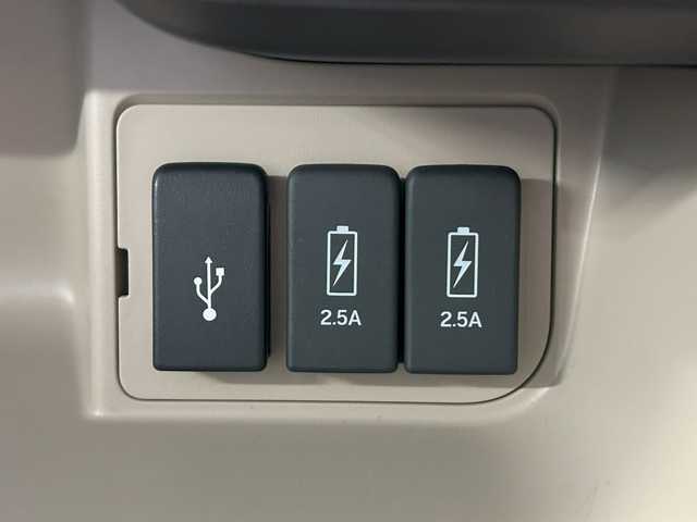 ホンダ Ｎ ＢＯＸ G L ターボ ホンダセンシング 秋田県 2020(令2)年 5.1万km ブリティッシュグリーンP 4WD/両側パワースライドドア/衝突被害軽減システム/LEDヘッドライト/純正メモリナビ(CD/BT/AM/FM/USB)/バックカメラ/スマートキー/アイドリングストップ/プッシュスタート/クルーズコントロール追従走行有/ステアリングスイッチ/前席シートヒーター/ビルトインETC/純正フロアマット/オートライト/オートマチックハイビーム/オートエアコン/パワーステアリング/パワーウィンドウ/パドルシフト/横滑り防止/盗難防止装置/寒冷地仕様/電動格納ウィンカーミラー/保証書/取扱説明書/記録簿/スペアキー×1