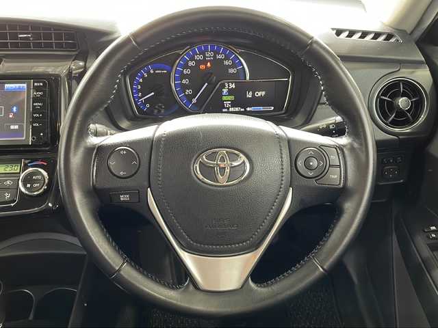 トヨタ カローラ アクシオ ハイブリッドG 愛媛県 2016(平28)年 8.9万km ホワイトパールクリスタルシャイン 純正ナビ/・ワンセグ/CD/BT/バックカメラ/プリクラッシュセーフティ/レーンキープアシスト/オートハイビーム/ステアリングスイッチ/オートライト/ウィンカーミラー/リモコンキー/電格ミラー